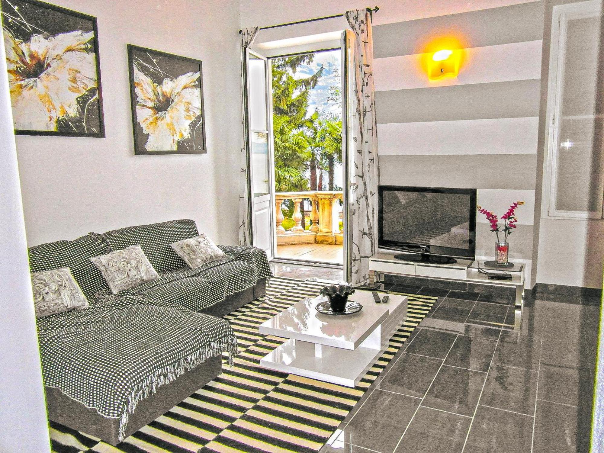 גראבדונה Palazzina Giardinolago מראה חיצוני תמונה